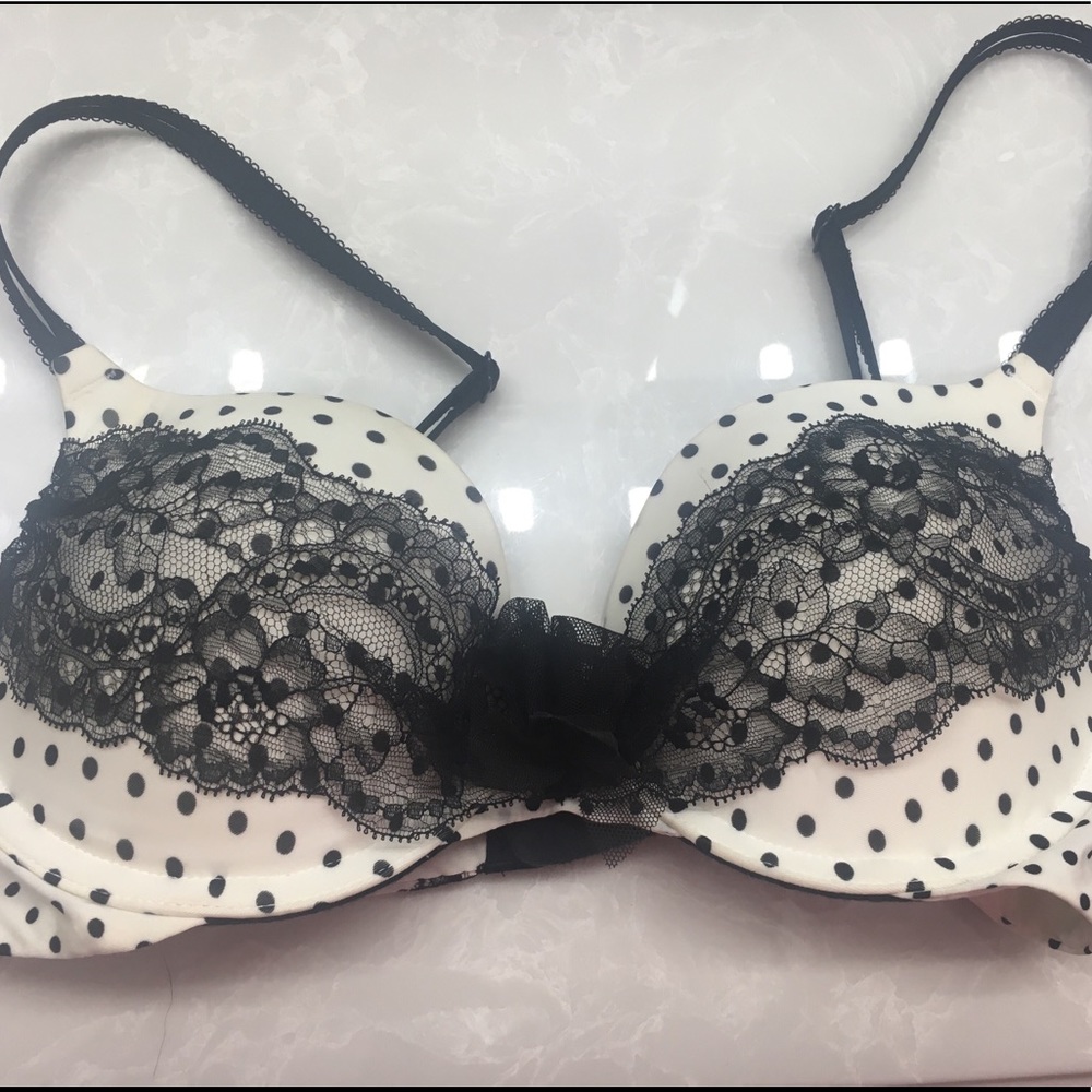 Victoria’s Secret Dream Angels Bra 34B